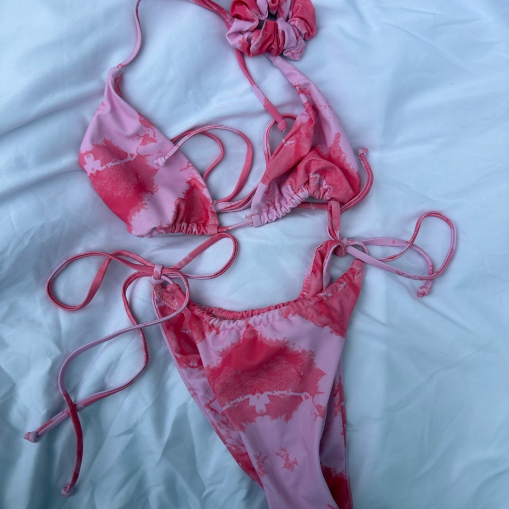 Pink Tie-Dye Bikini Set (3 Pieces)